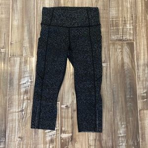 LuluLemon cropped running leggings